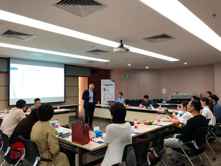证券拉客户(证券公司拉客户天天外面跑)